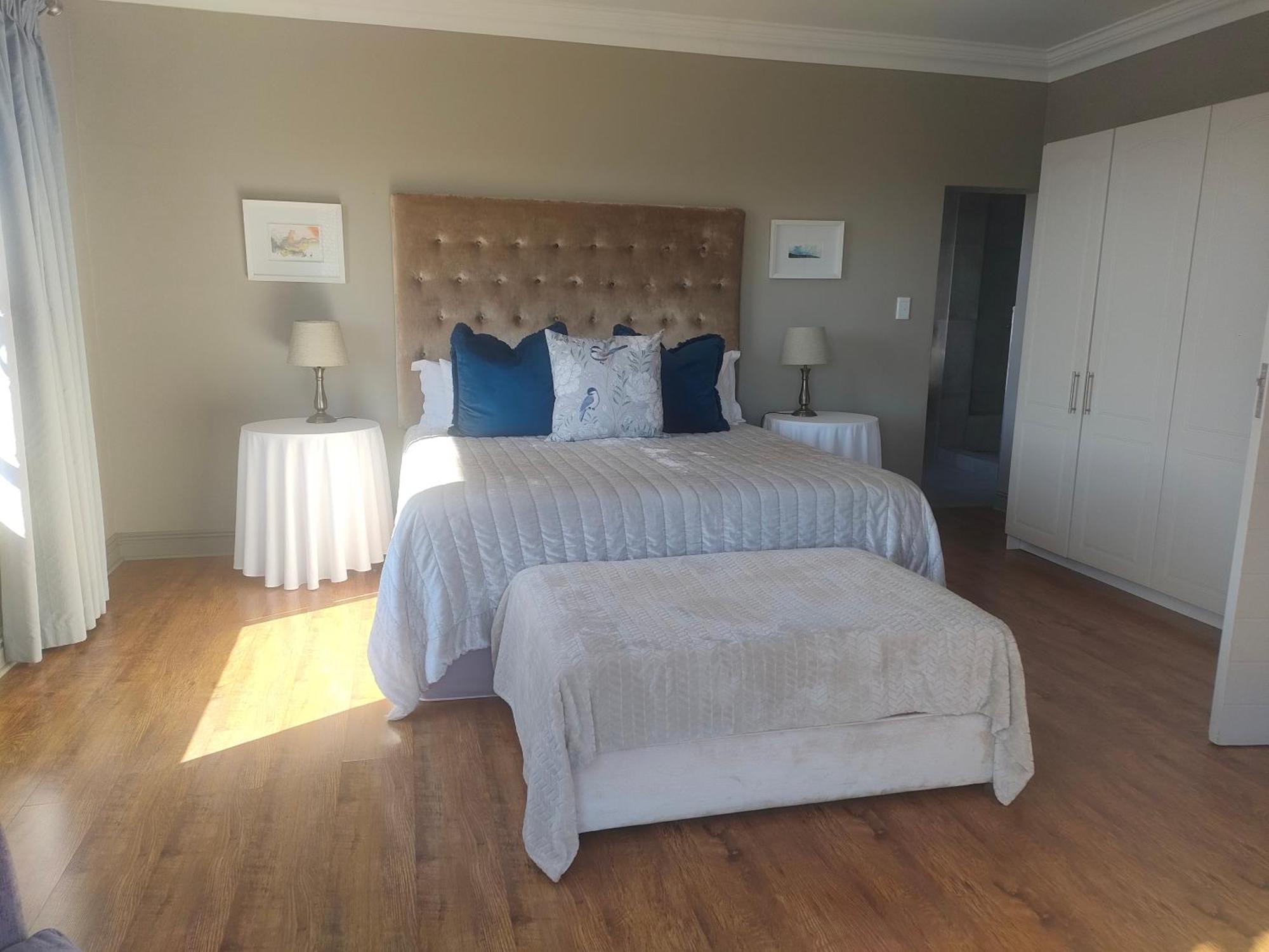 Alabaster Box Guest house Langebaan